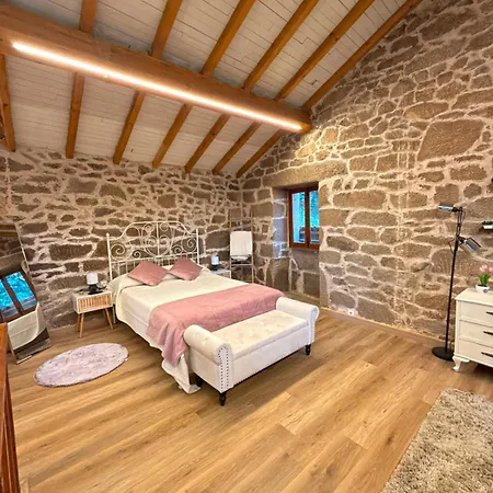 Do Peleteiro-ribeira Sacra Villa