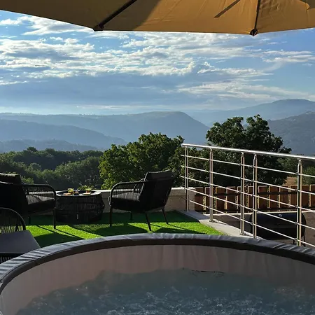 Do Peleteiro-ribeira Sacra Villa *